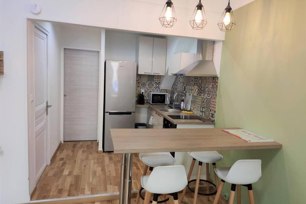 Joli T2 Proche Vieux-Port, Terrasses Du Port Et Metro Joliette Apartment Marsilia Exterior foto