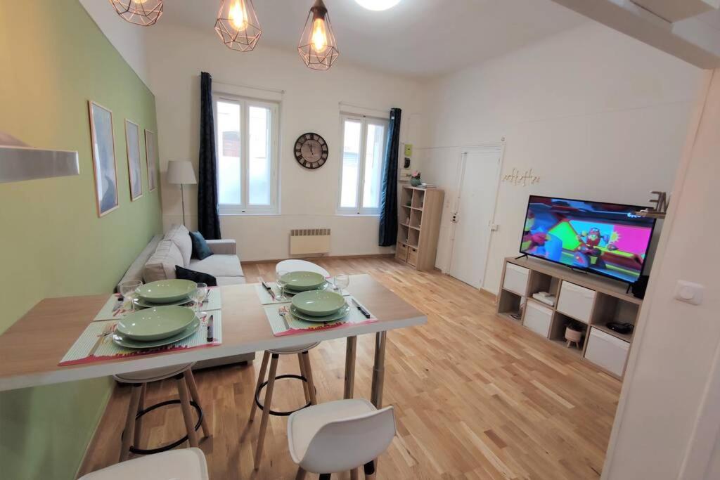 Joli T2 Proche Vieux-Port, Terrasses Du Port Et Metro Joliette Apartment Marsilia Exterior foto